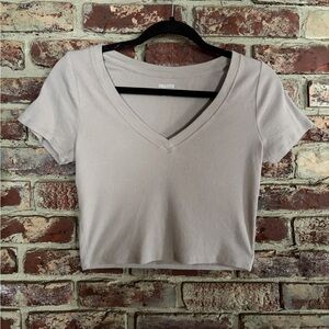 Hollister Ribbed Cropped V Neck Tee Beige Taupe Fitted Basic Short Sleeve Large